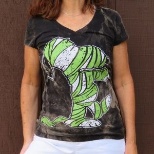 Halloween Mummy Snoopy V Neck Bleach Tee sz S